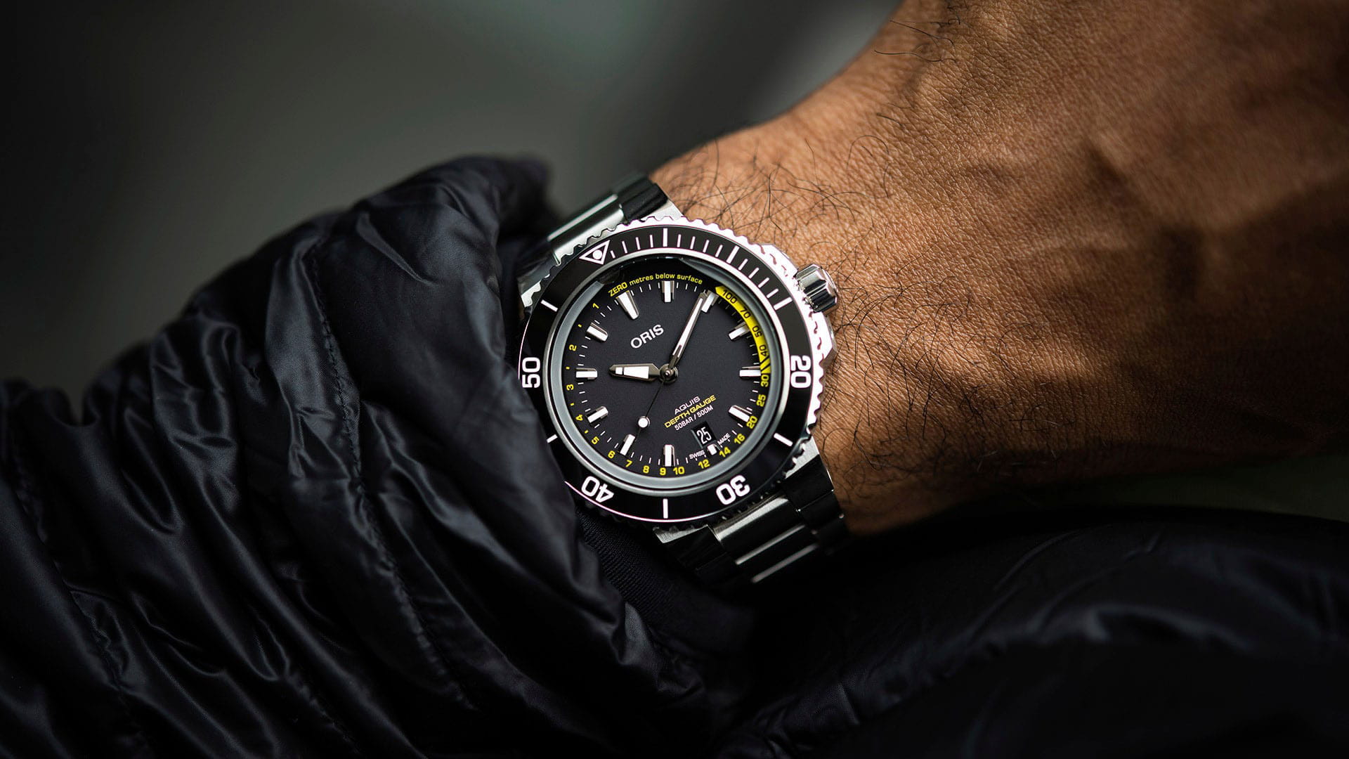 Oris Oris Aquis Depth Gauge 01 733 7755 4154-Set MB мужские часы черный циферблат на запястье